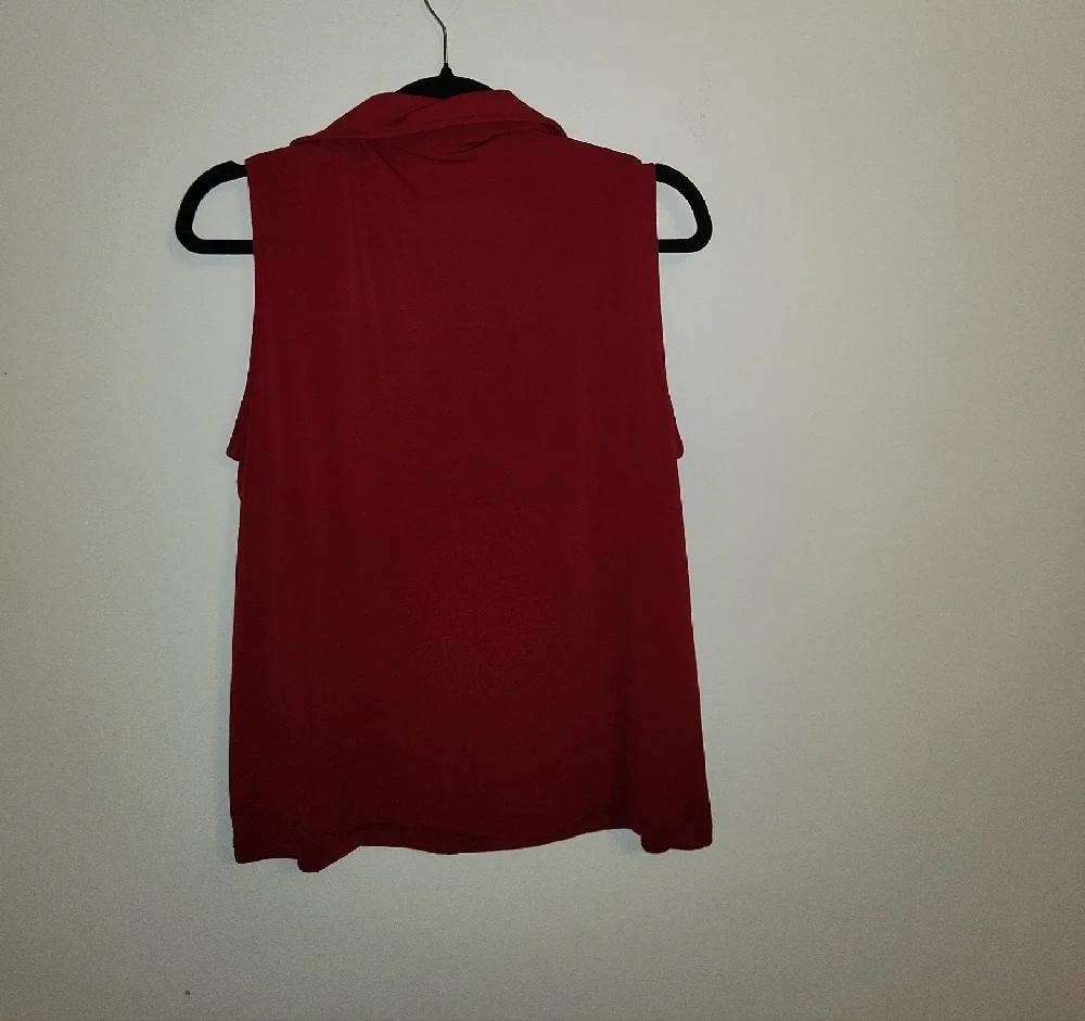 Jones Studio Red Ruffle Blouse - Picture 3 of 3